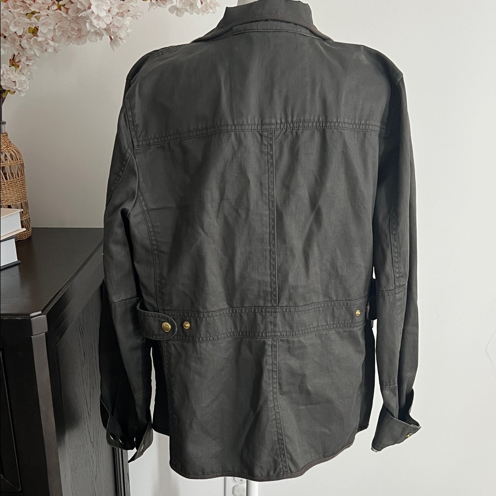 J.Crew Olive Women’s Relaxed Boyfriend Field Shirt with Gold Detail| Size L - Picture 3 of 7